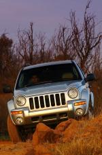 Jeep Cherokee 2002 года
